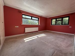 Bedroom- click for photo gallery